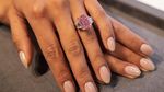 Wujud Berlian Langka Eternal Pink yang Bakal Dilelang Rp 500 Miliar