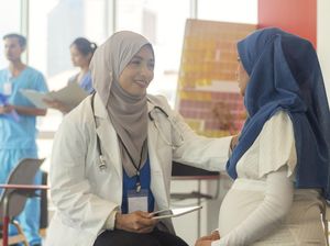 Ibu Hamil Ingin Puasa? Boleh-boleh Saja, Ini Tipsnya Biar Aman