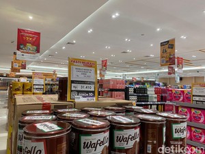 Intip Diskon Produk Lebaran di Midnight Sale Transmart Dukuh Kupang Surabaya