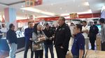 Momen CT Blusukan Cek Ajang Transmart Midnight Sale