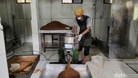 Potret Pembuatan Gula Semut Lebak yang Go Internasional