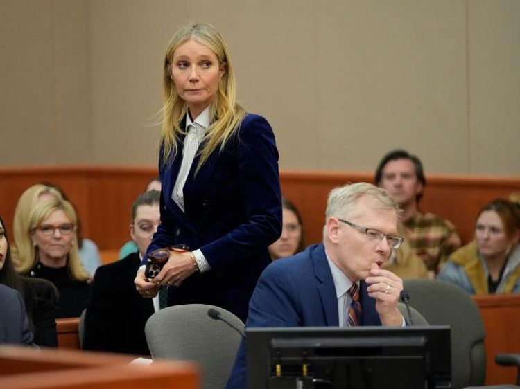 Foto: Gaya Gwyneth Paltrow Menang Gugatan Kecelakaan Ski, Dibayar US$ 1