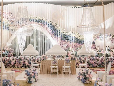 Inspirasi Dekorasi Pernikahan Mewah dari 10 Vendor di Indonesia Dream Wedding Festival 2023