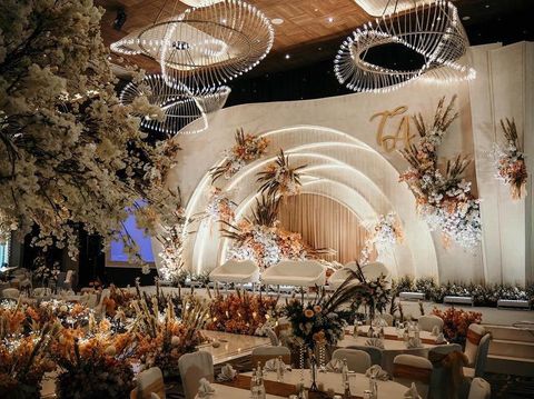 Inspirasi Dekorasi Pernikahan Mewah dari 10 Vendor di Indonesia Dream Wedding Festival 2023