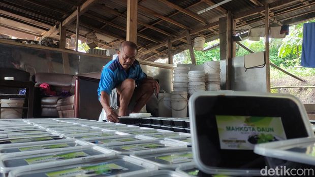 Janggelan yang laris manis saat Ramadhan