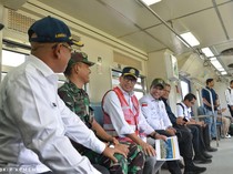 Cek Pembangunan Jalur KA di Aceh, Menhub Jajal Kereta Cut Meutia
