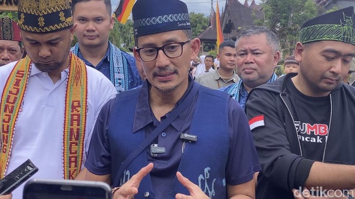 Menparekraf Sandiaga saat di Sumbar. (Foto: Jeka Kampai)