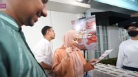 Nagita Slavina saat memilih menu berbuka puasa. Foto: RANS Entertainment