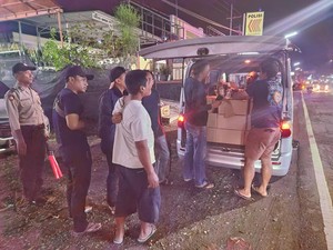 Peredaran Minuman Keras di Kediri Digagalkan, Ratusan Botol Miras Diamankan
