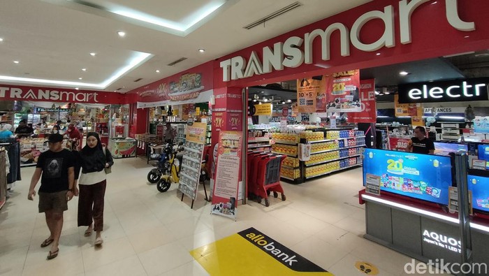 Promo besar-besaran di Transmart Kediri