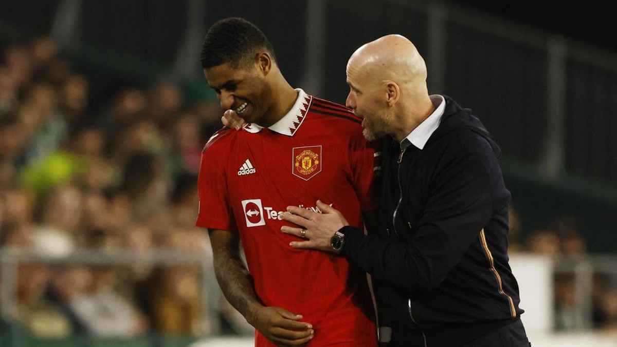 Marcus Rashford berpacu dengan waktu untuk memperkuat MU saat menyambangi Newcastle United. (Foto: REUTERS/MARCELO DEL POZO)