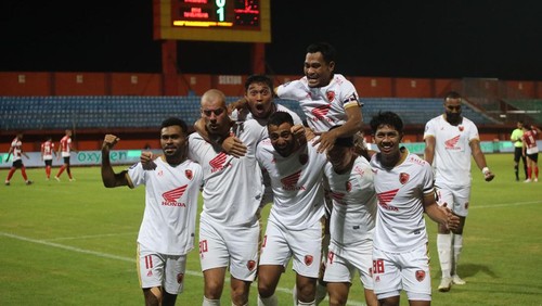 Selebrasi gol pemain PSM Makassar menghadapi Madura United di pekan ke-32 Liga 1 2022/2023.