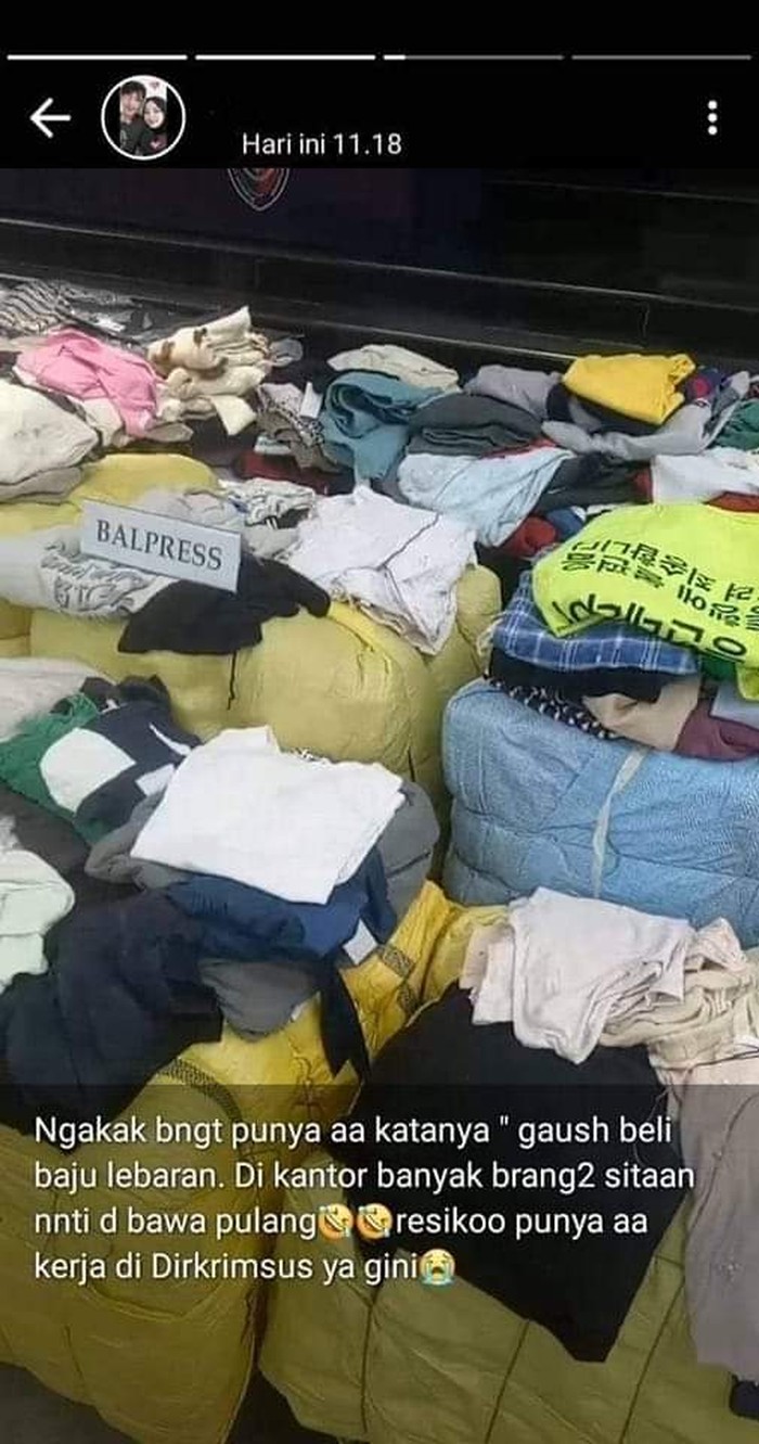 Tangkapan layar status WA pakaian bekas hasil sitaan dibawa pulang