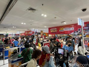 Sikat Sekarang! Baju Lebaran di Transmart Buy 1 Get 1