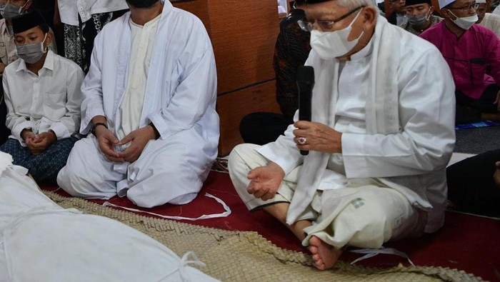Wapres Maruf Amin takziah ke rumah duka Munahar