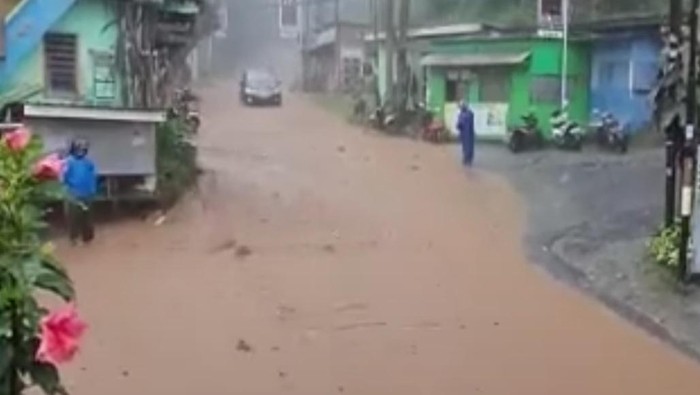 Banjir di Kota Batu