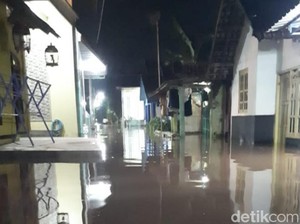 Ibadah Ramadhan Warga Kota Pasuruan Terganggu Imbas Banjir Langganan