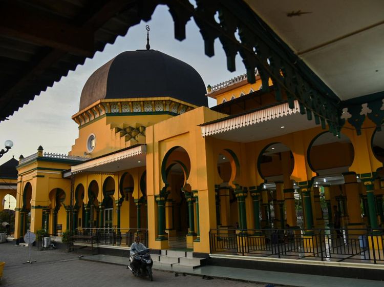 Cocok Jadi Wisata Religi, Ini Masjid Tertua di Medan