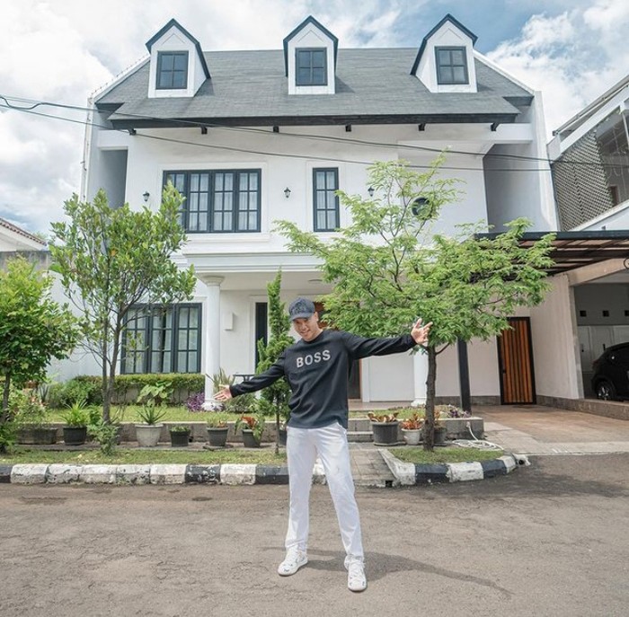 Fadly Faisal Fadly Faisal