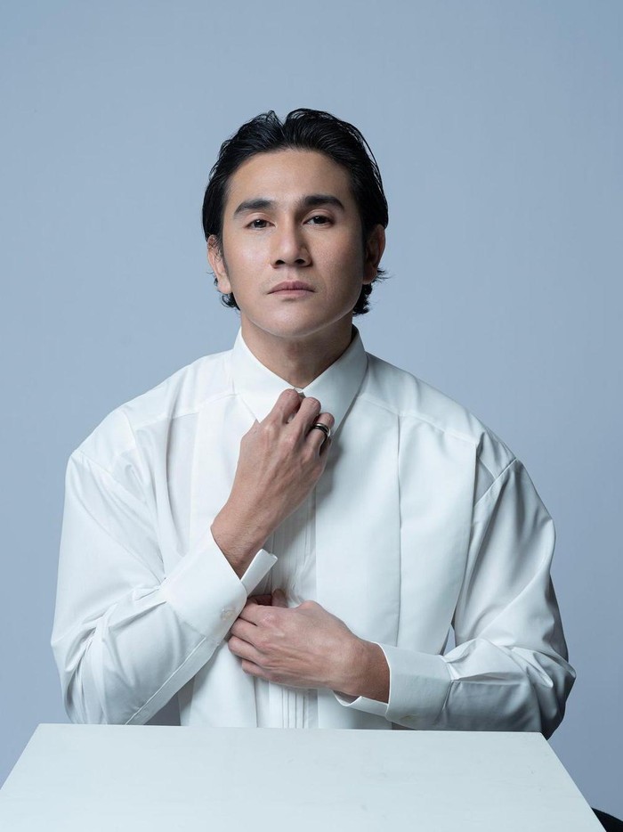 Ibunda Vino G Bastian Dimualafkan Buya Hamka