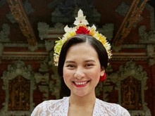 Kebahagiaan Indah Permatasari Belanja di Pasar Tradisional