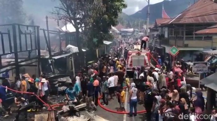 Kebakaran di Solok, Sumbar.