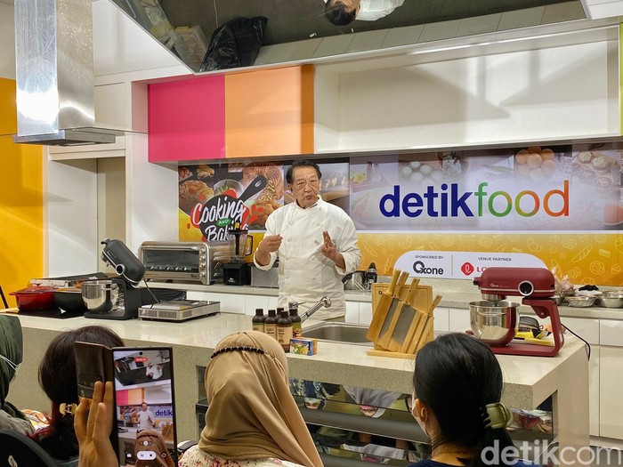 Meriahnya Cooking Class Bareng Chef Yongki, Kupas Tuntas 5 Resep! Meriahnya Cooking Class Bareng Chef Yongki, Kupas Tuntas 5 Resep!