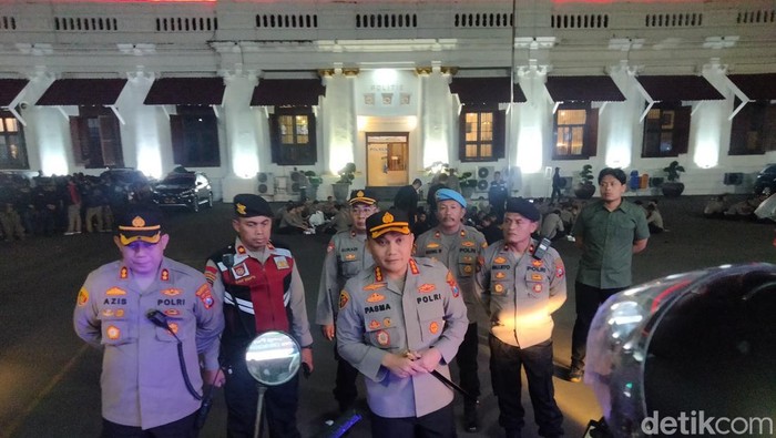 Patroli di Surabaya