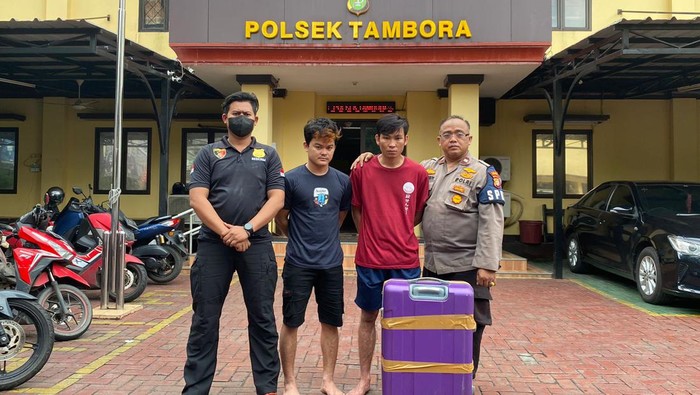 Pencuri di Mal Jakbar Ditangkap