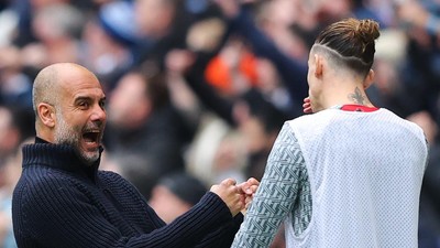Foto Tengilnya Pep Guardiola
