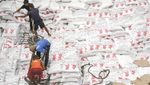 Potret Ratusan Ribu Ton Gula Impor Tiba di Tanjung Priok Jakarta