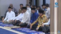 Jokowi Lesehan Bareng Ketum Parpol Pendukung di Silaturahmi Ramadan DPP PAN