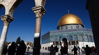 Posisi keempat diisi oleh Israel. Profesor John F. Helliwell dari Universitas British Columbia yang merupakan editor WHR mengungkapkan kebahagiaan rata-rata dan peringkat negaranya untuk emosi maupun penilaian kehidupan sangat stabil selama tiga tahun pandemi. Jakub Porzycki/NurPhoto/Getty Images