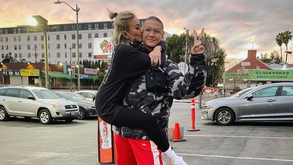 Potret Mesra Agnez Mo dan Adam Rosyadi, Rayakan 4 Tahun Pacaran