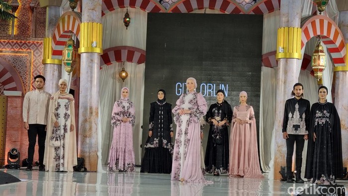 Busana Lebaran Gita Orlin