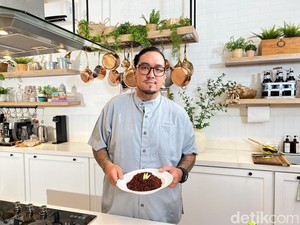 Cerita Chef Rendi ARTOTEL yang Pilih Berkarir di Dapur Hotel Lifestyle