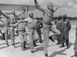 Foto Jadul Abadikan Momen Mencengangkan Zaman Dulu, Bikin Melotot!