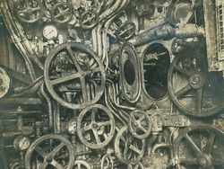 Foto Jadul Abadikan Momen Mencengangkan Zaman Dulu, Bikin Melotot!