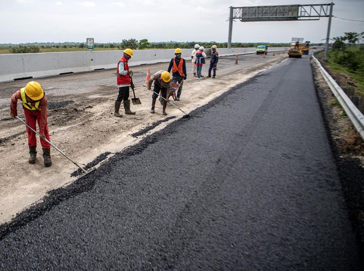 Jelang Mudik Lebaran, Tol Kayu Agung-Palembang Diperbaiki