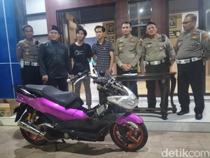 Terkuak Pria Tewas di Ahmad Yani Surabaya gegara Trek-trekan Tabrak Truk
