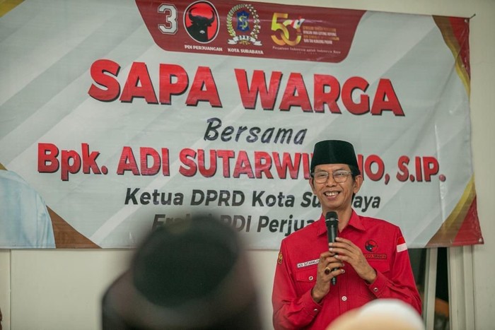 Ketua DPRD Kota Surabaya Adi Sutarwijono
