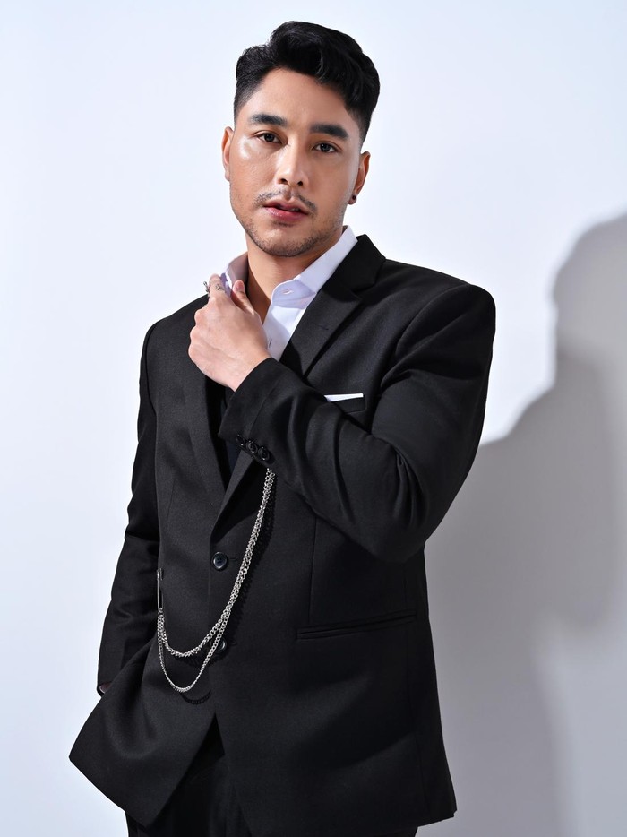 krisjiana baharudin krisjiana baharudin