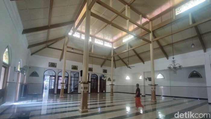 Masjid Jami Peneleh Surabaya