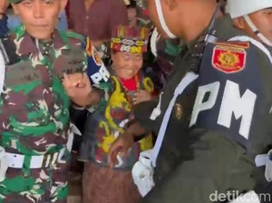 Massa Membeludak, Ibu Ida Dayak Batal Gelar Pengobatan di Depok