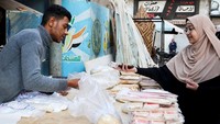 Katayef dan Kunafa menjadi hidangan pencuci mulut utama di kalangan orang Arab selama Ramadan berlangsung.