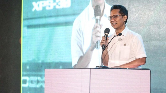 Menkes Budi Gunadi Sadikin, hadiri peluncuran OneBunda Digital Touchpoint, di Jakarta. Ini akan menyatukan seluruh layanan kesehatan BMHS.