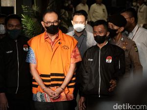Mereka yang Jatuh gegara Ulah Anak