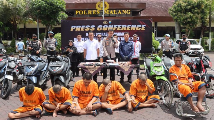 Para bandit jalanan yang ditangkap selama sebulan di Malang