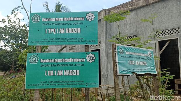 Perkampungan An-Nadzir di Gowa.