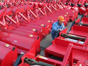 Permintaan Global Merosot, Aktivitas Pabrik di Asia Melambat